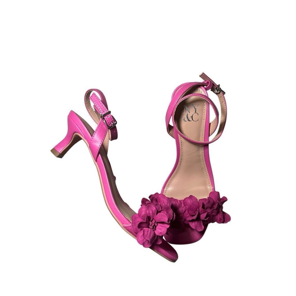 New York & Company | Gwendolyn Kitten Heels